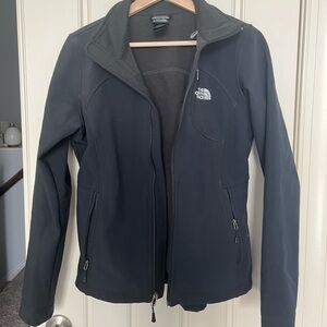 Women’s Northface hard shell jacket